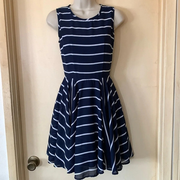 Maison Jules Dresses & Skirts - Masion Jules navy blue and white striped dress size XS